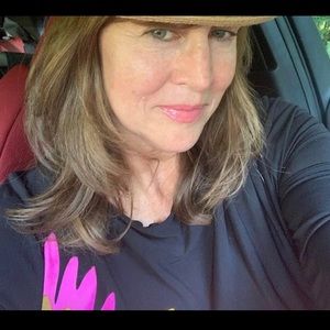 Meet your Posher, Deb